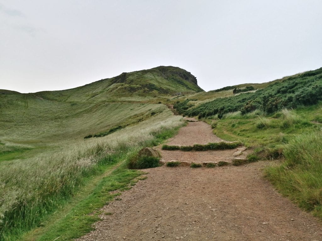 https://hiddenscotland-gallery.ams3.cdn.digitaloceanspaces.com/wp/2018/03/14533921429_2b3944329c_k-1024x768.jpg
