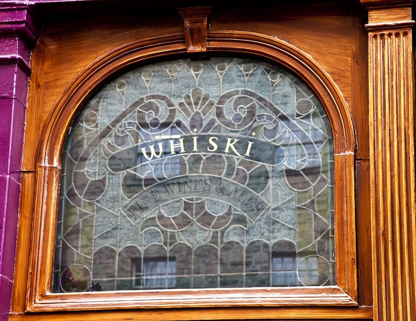 Whiski Rooms