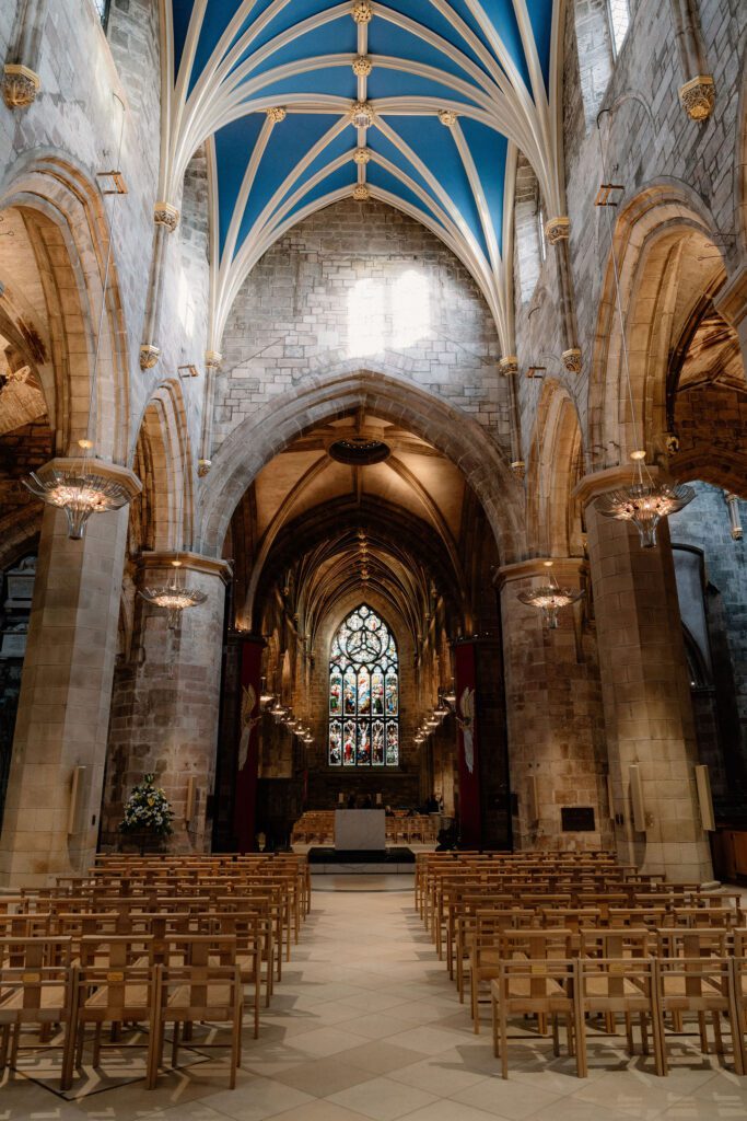 https://hiddenscotland-gallery.ams3.cdn.digitaloceanspaces.com/wp/2018/03/StGilesCathedral15-683x1024.jpg