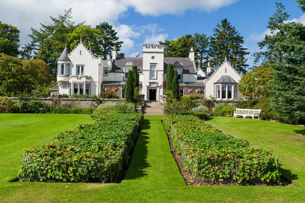 Douneside House