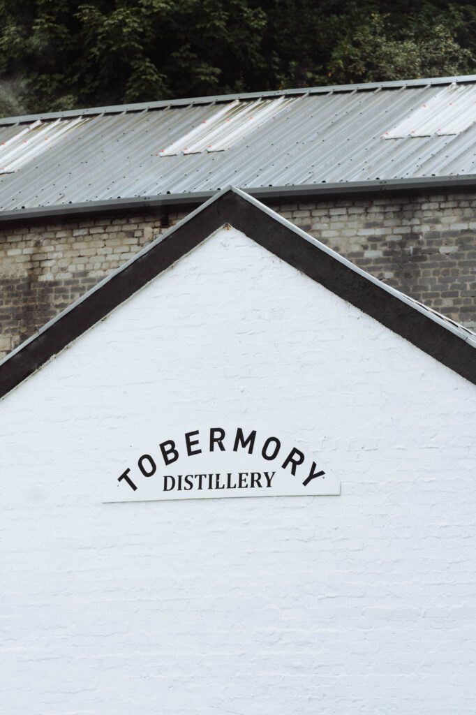 Wander the Streets of Tobermory