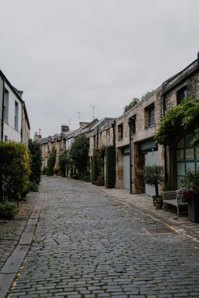10am: Circus Lane