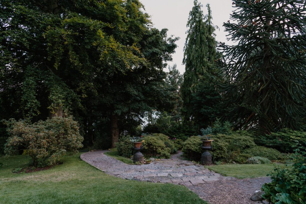 11am: Dr Neils’ Garden