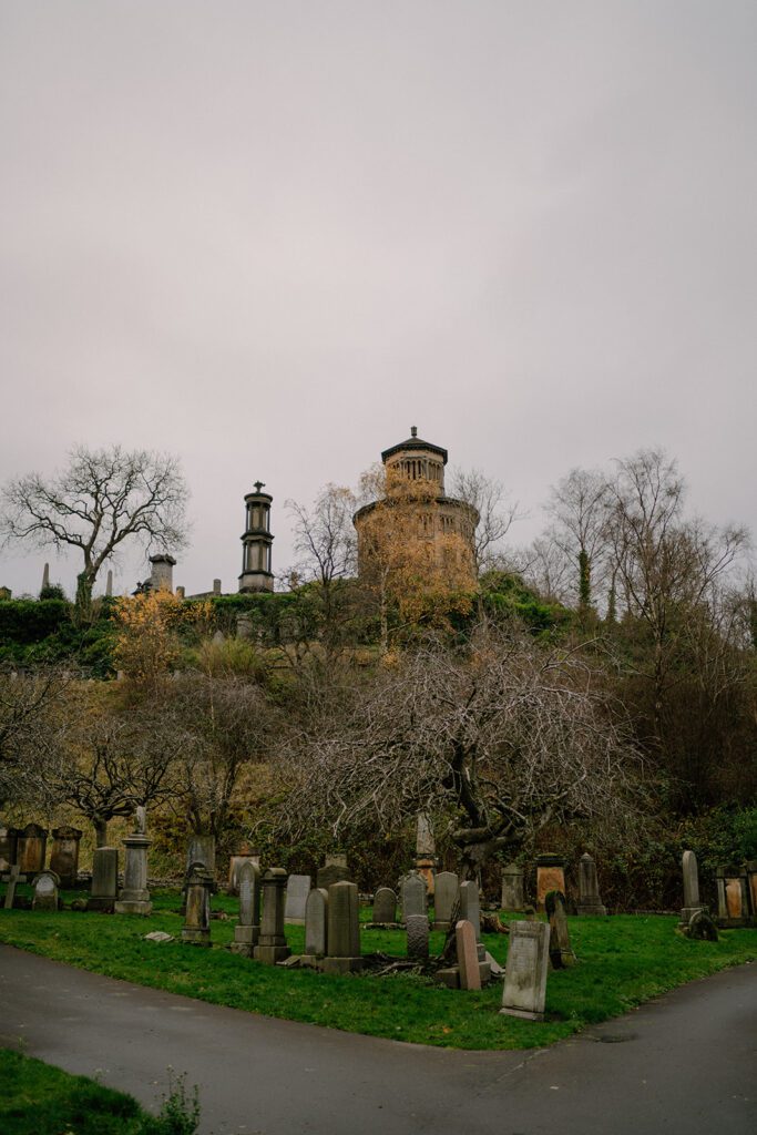 https://hiddenscotland-gallery.ams3.cdn.digitaloceanspaces.com/wp/2019/06/Glasgow-Necropolis-1-of-14_websize-683x1024.jpg