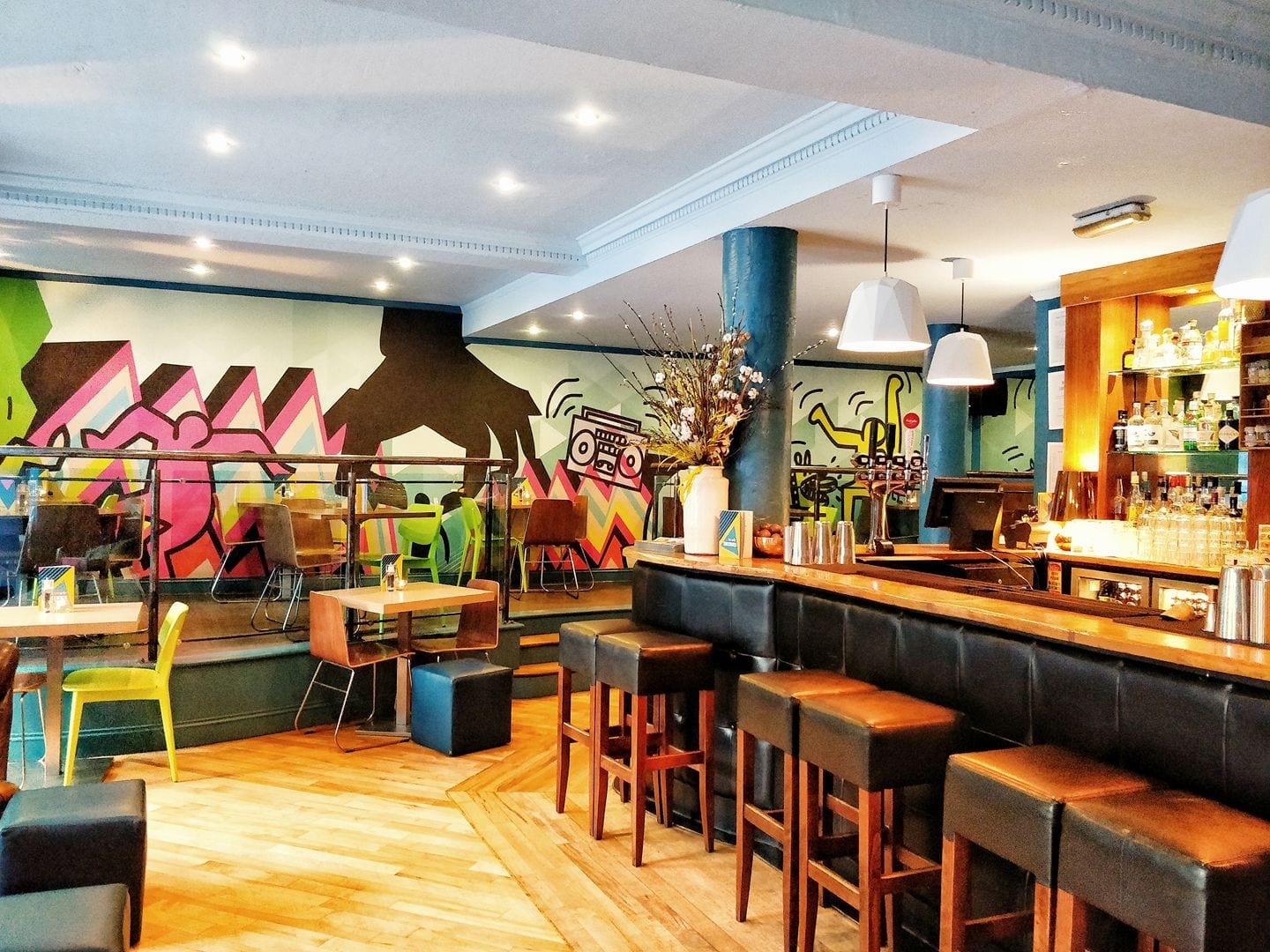 Treacle Bar & Kitchen
