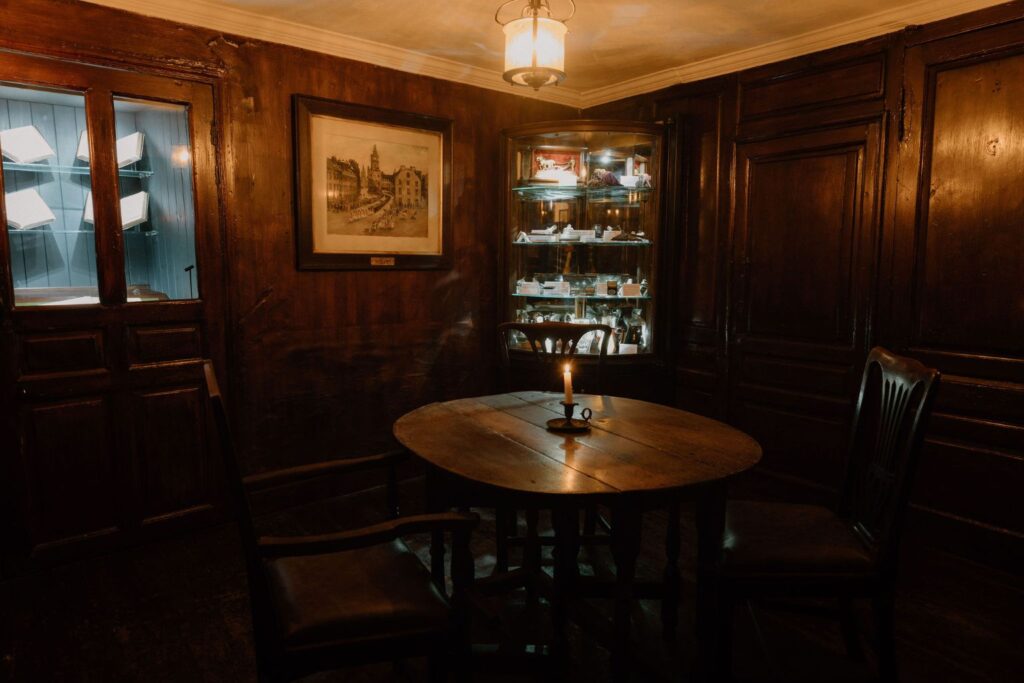 Lunch At The Globe Inn