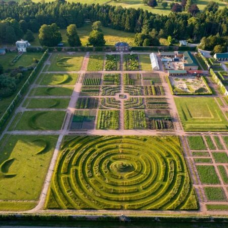 Cambo Garden