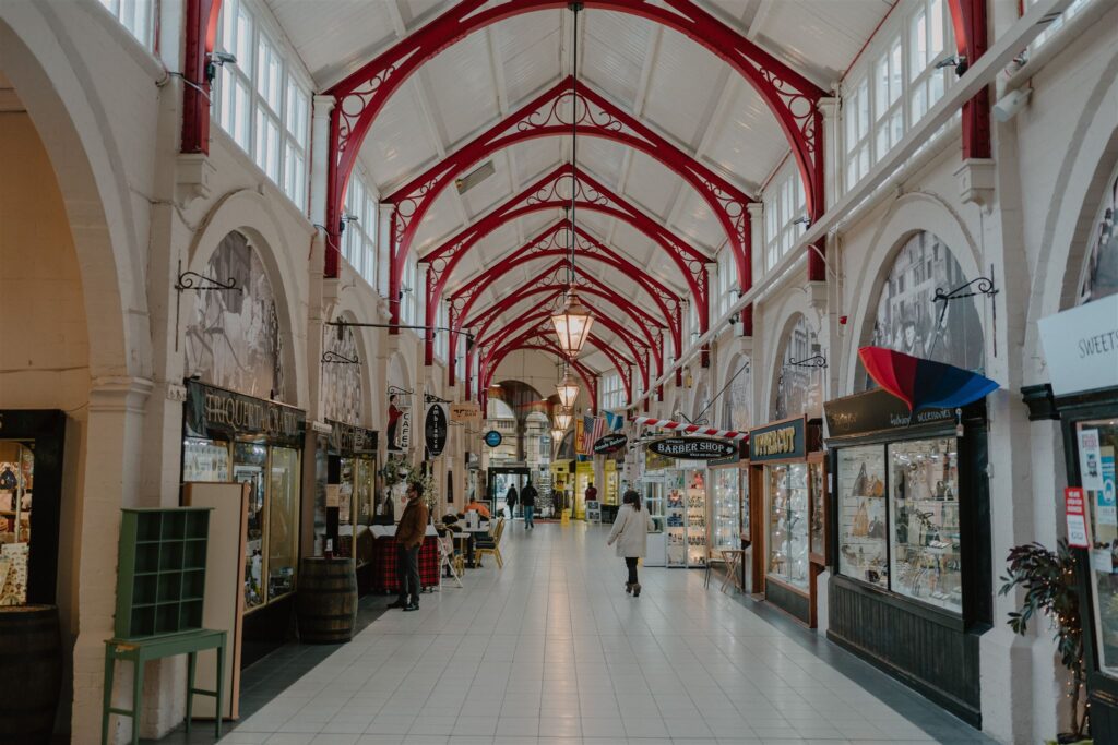 https://hiddenscotland-gallery.ams3.cdn.digitaloceanspaces.com/wp/2022/03/The-Victorian-Market-1_websize-1024x683.jpg