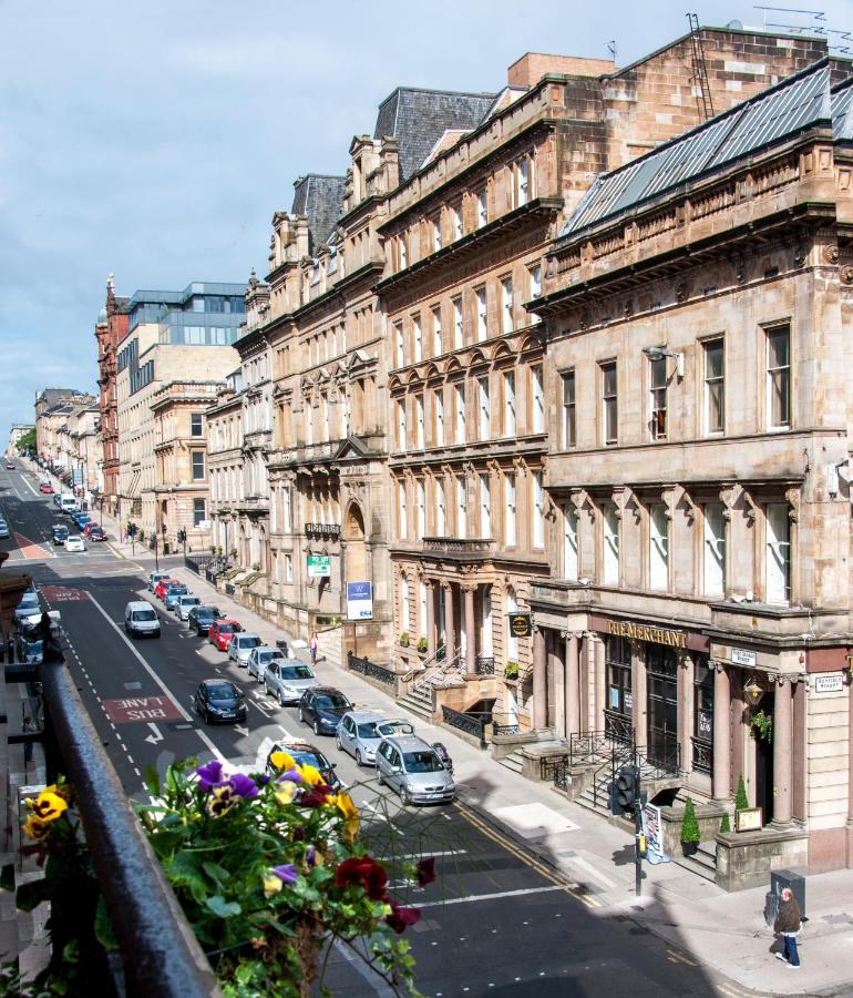 West George Street Apartment