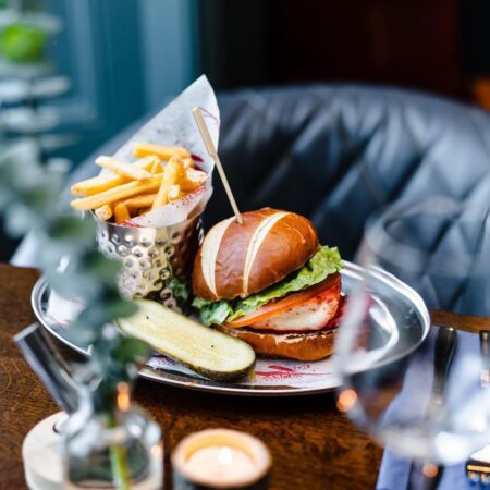 the-albyn-bar-restaurant