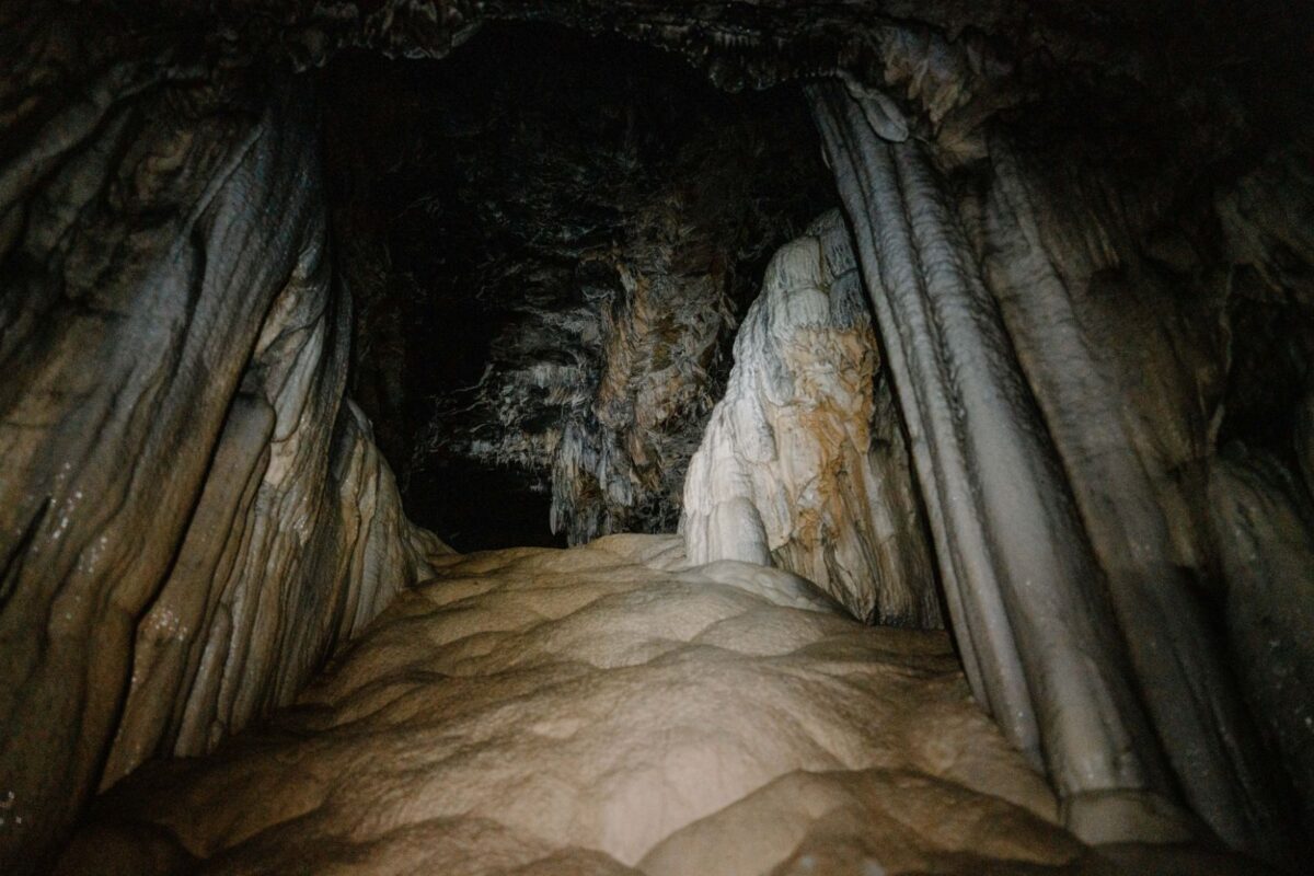 Spar Cave