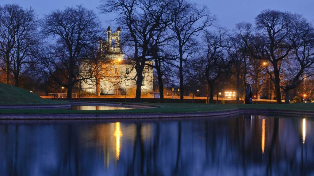 1pm: Scottish National Gallery of Modern Art