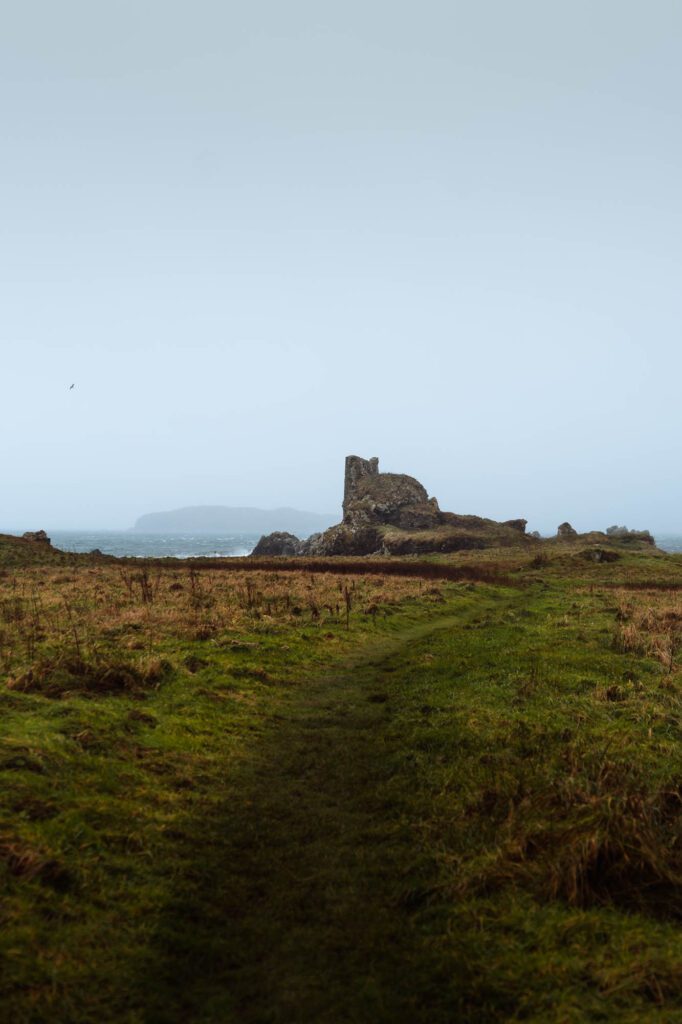 Dunyvaig Castle