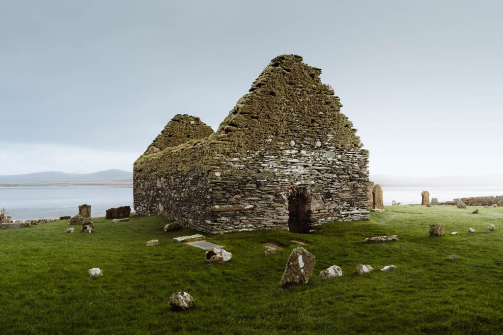 Kilnave Chapel and Cross