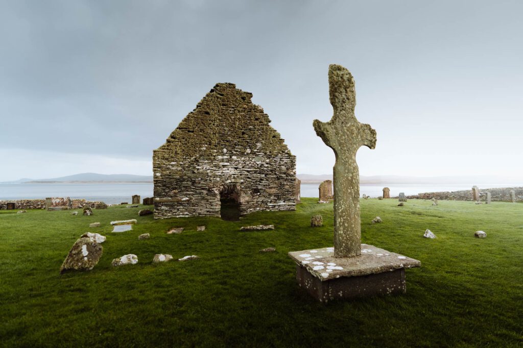 Kilnave Chapel and Cross