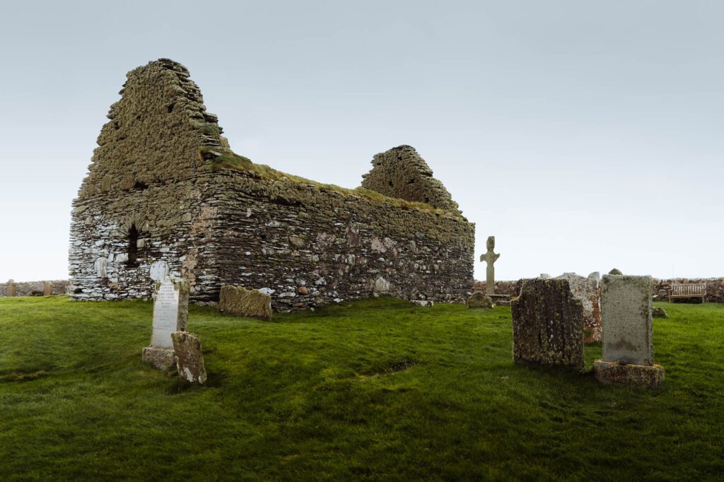 Kilnave Chapel and Cross