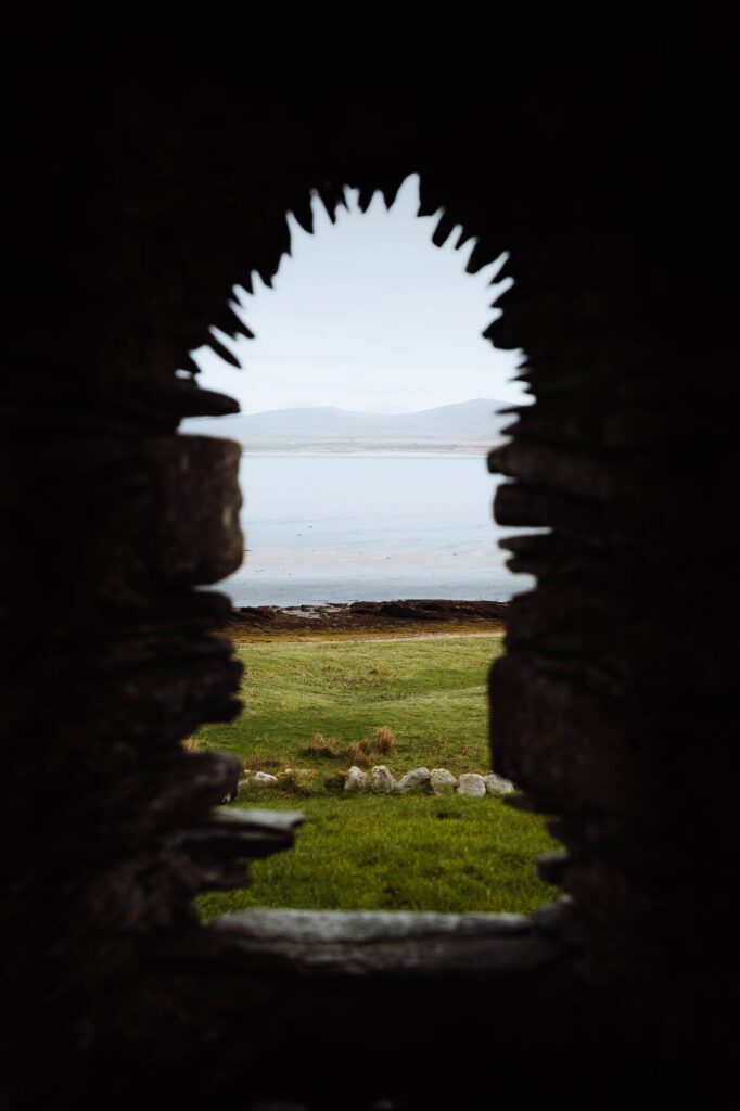 Kilnave Chapel and Cross