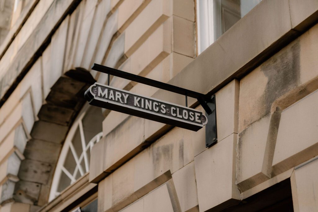https://hiddenscotland-gallery.ams3.cdn.digitaloceanspaces.com/wp/2023/01/MaryKingsClose3-1024x683.jpg