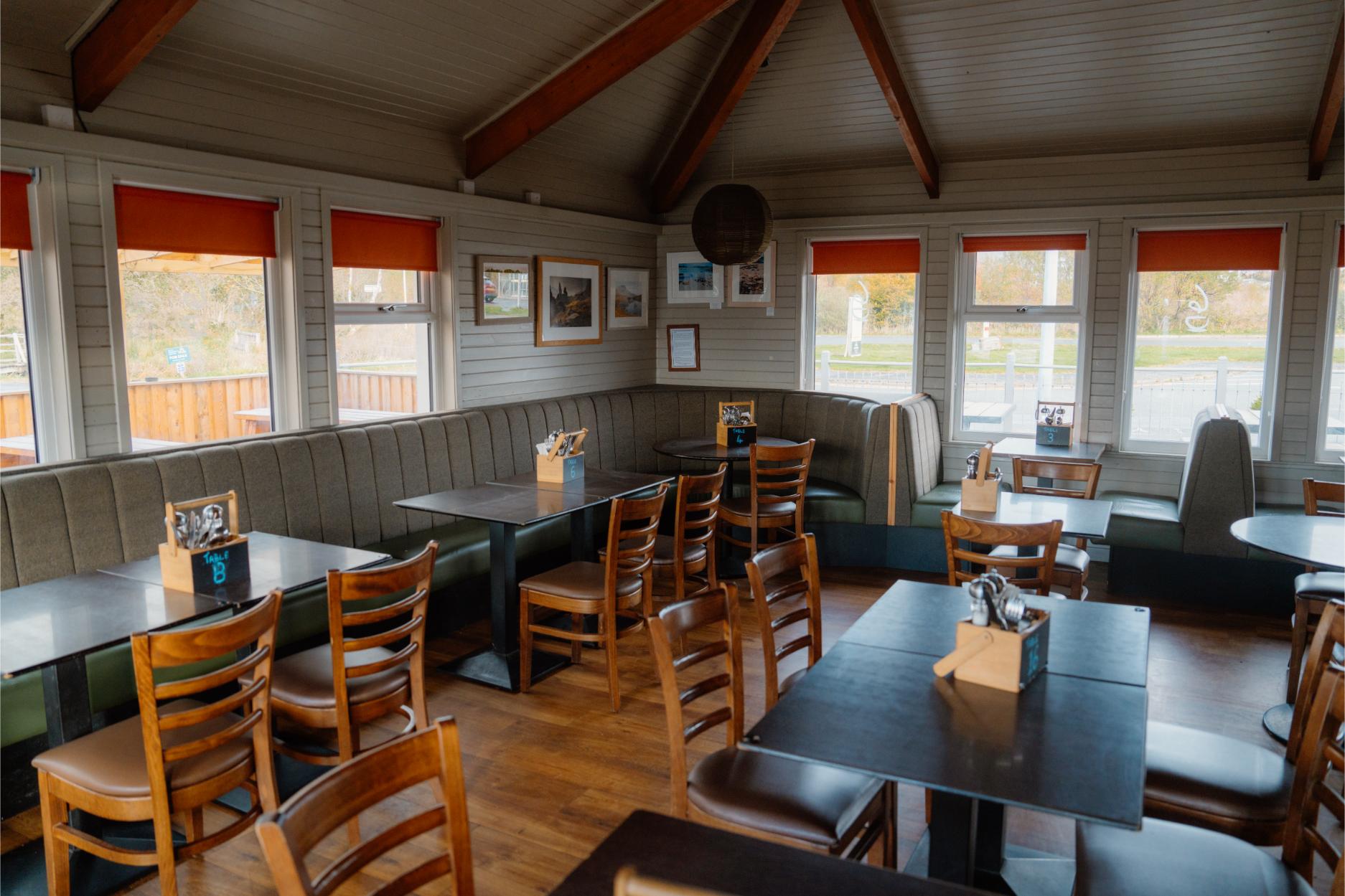 https://hiddenscotland-gallery.ams3.cdn.digitaloceanspaces.com/wp/2024/05/CafeSia-@simonhird2-large-1717073536.jpg