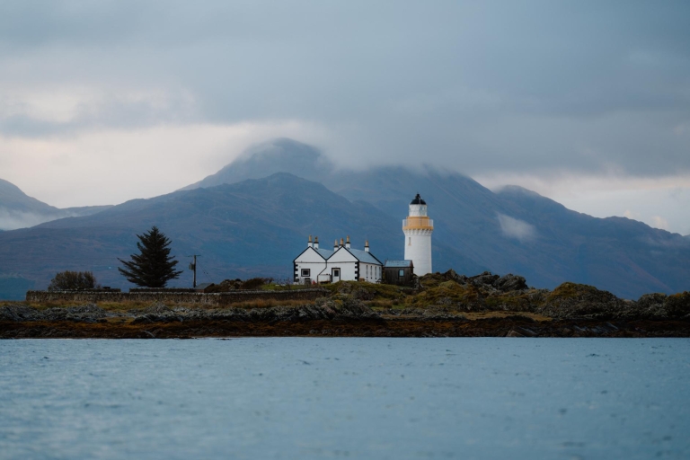Eilean Sionnach Lighthouse Cottage