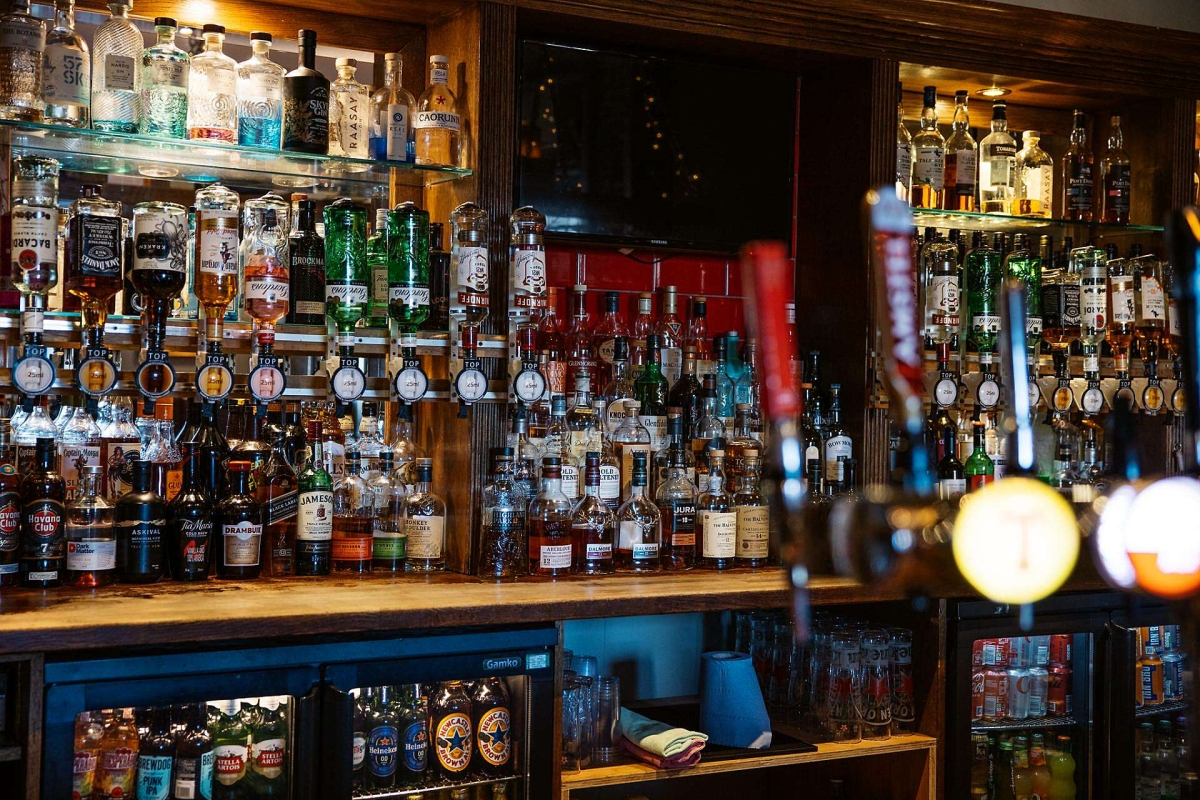 Antlers Bar & Grill