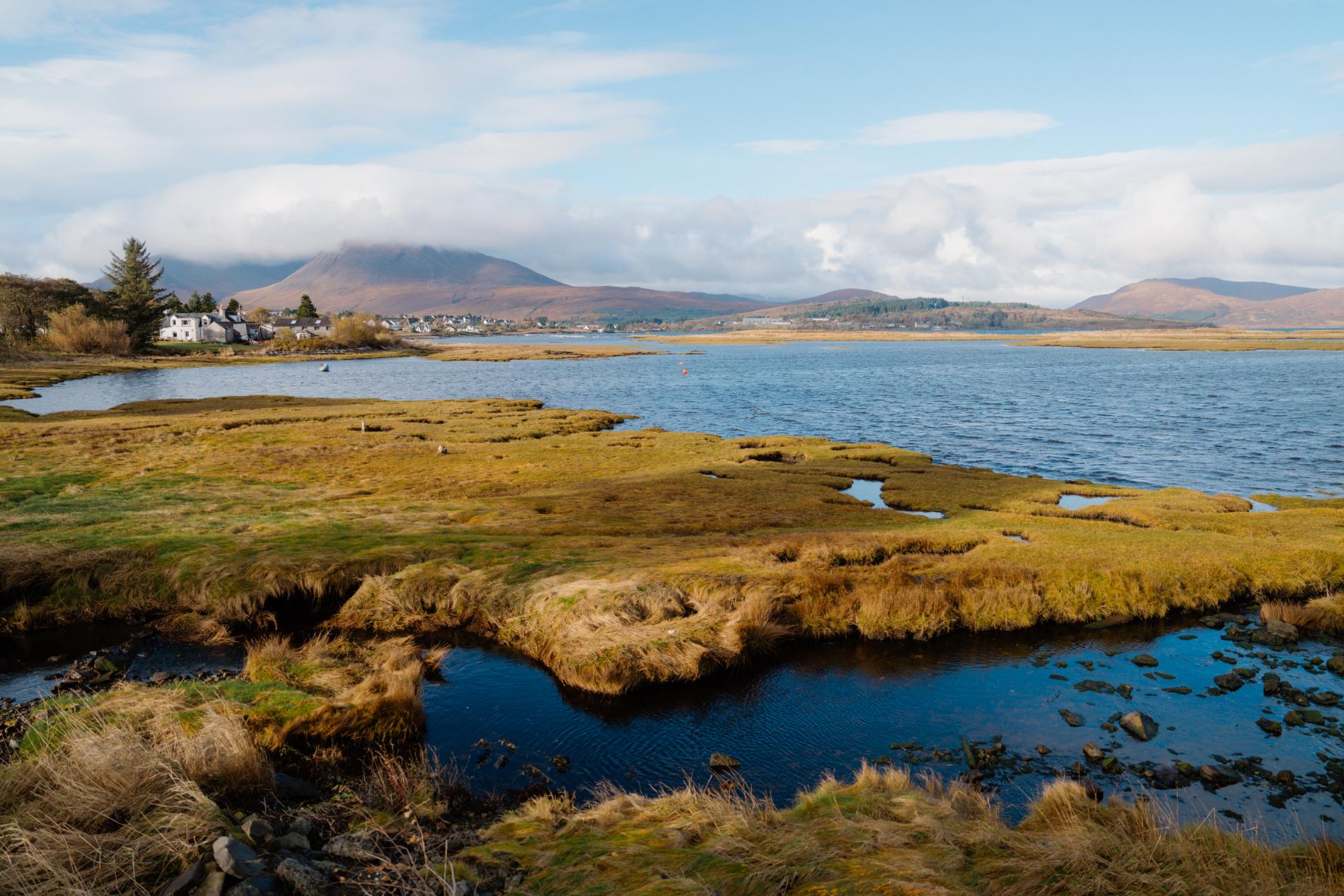 https://hiddenscotland-gallery.ams3.cdn.digitaloceanspaces.com/wp/2025/01/WaterlooBeach,Broadford-@simonhird2-large-1736349237.jpg