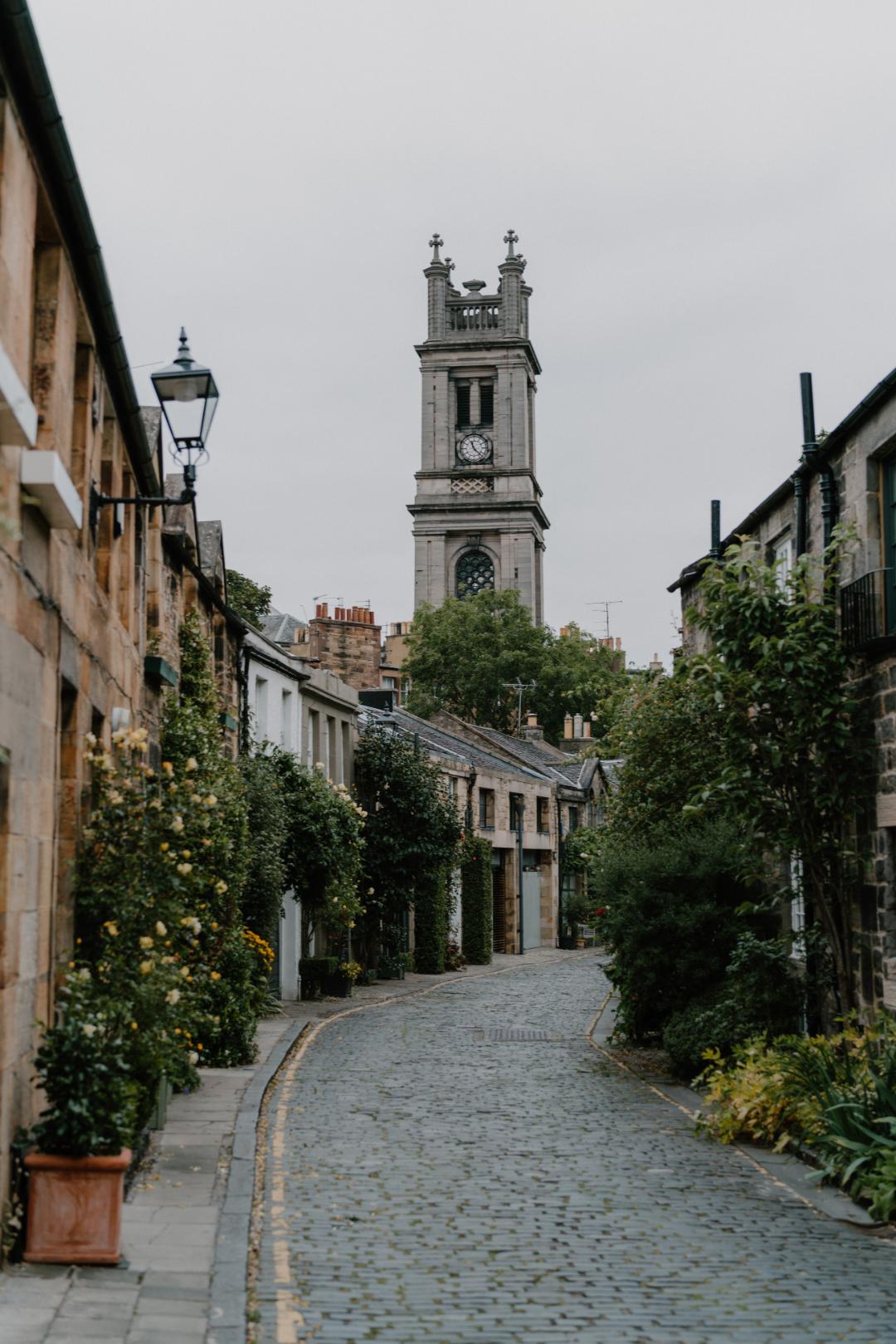 New Town Walking Tour