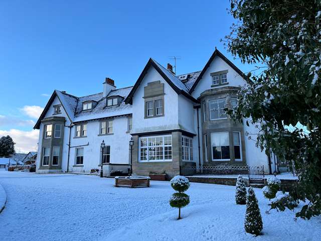 A Stay at the Lovat Hotel