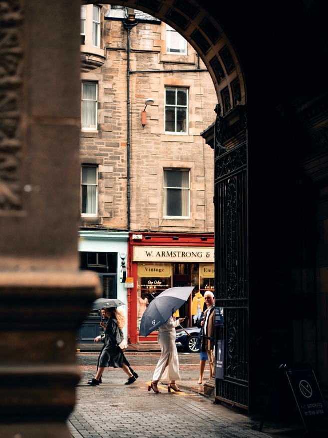 The Nooks & Crannies of Edinburgh