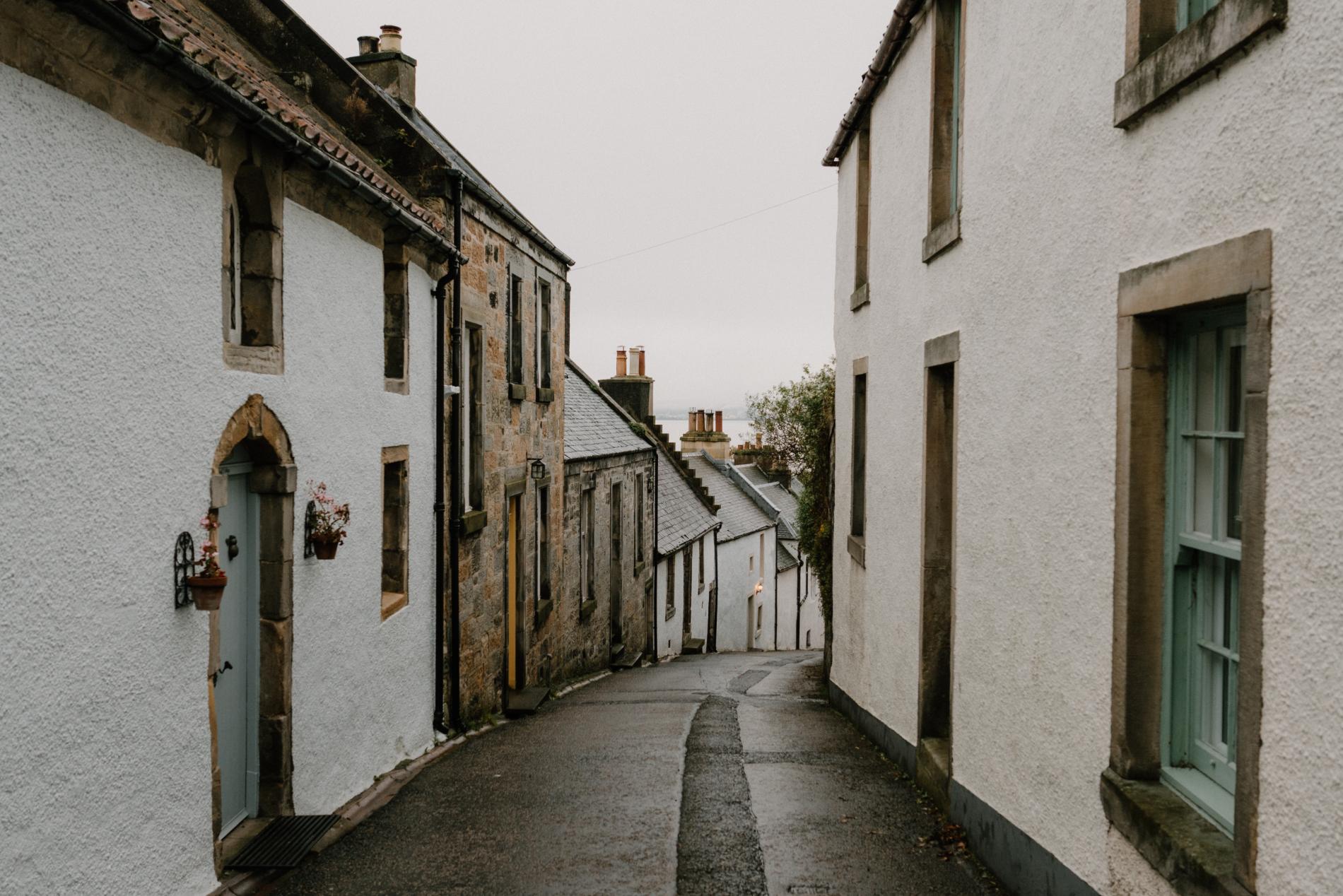 25 of the Prettiest Towns and Villages in Scotland
