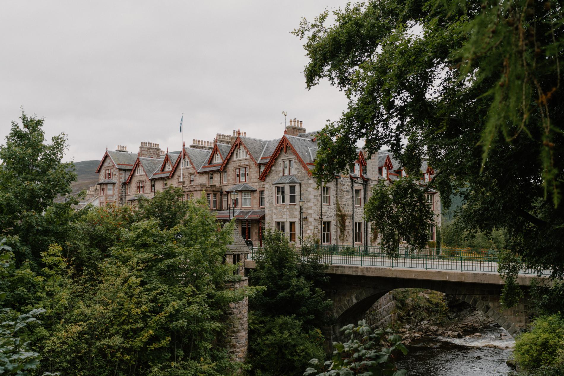 25 of the Prettiest Towns and Villages in Scotland