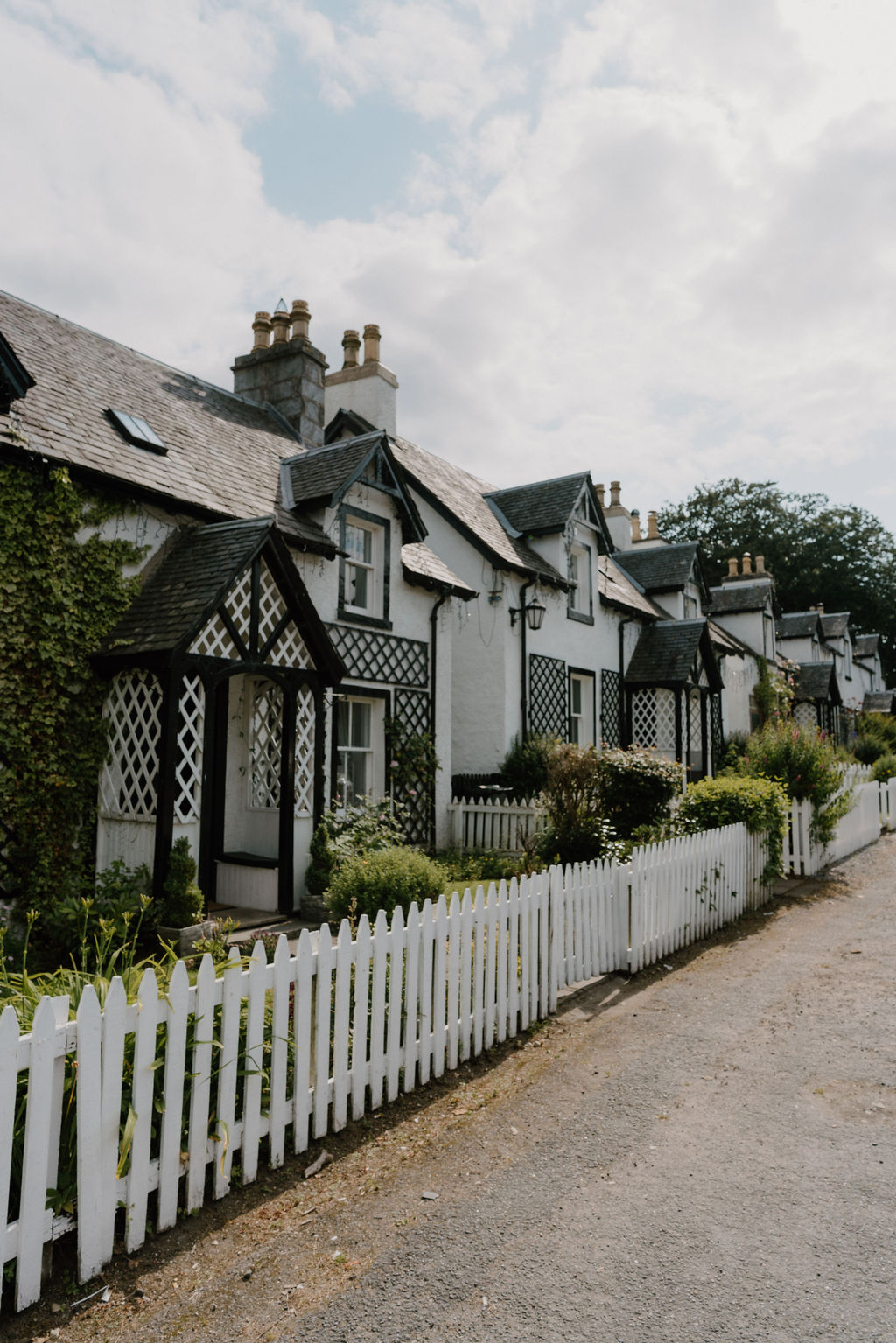25 of the Prettiest Towns and Villages in Scotland