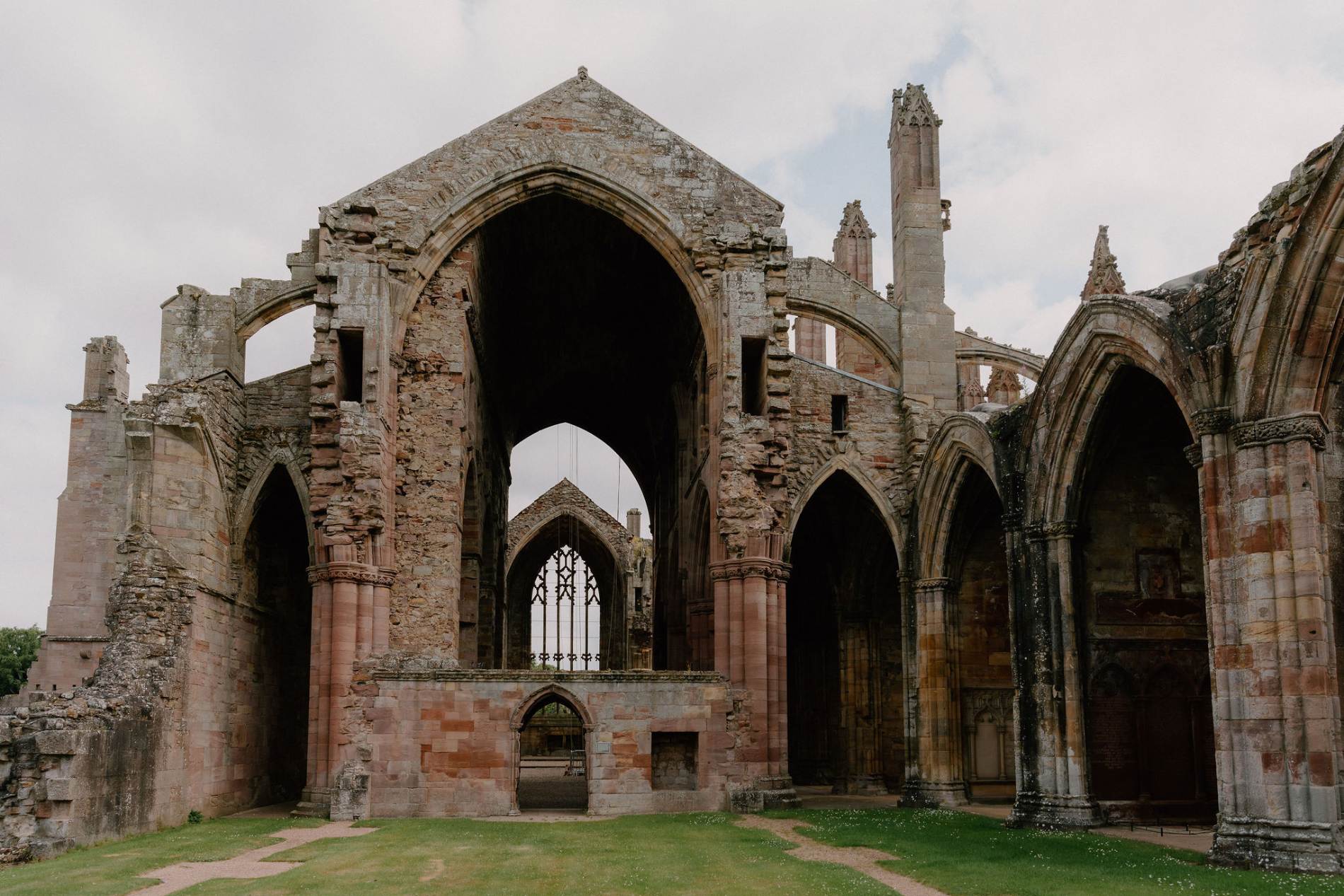25 of the Prettiest Towns and Villages in Scotland