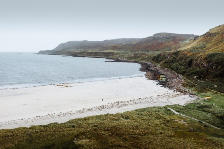 Ancient Volcanic Fissure Discovered on Mull Reveals Scotland’s Fiery Past