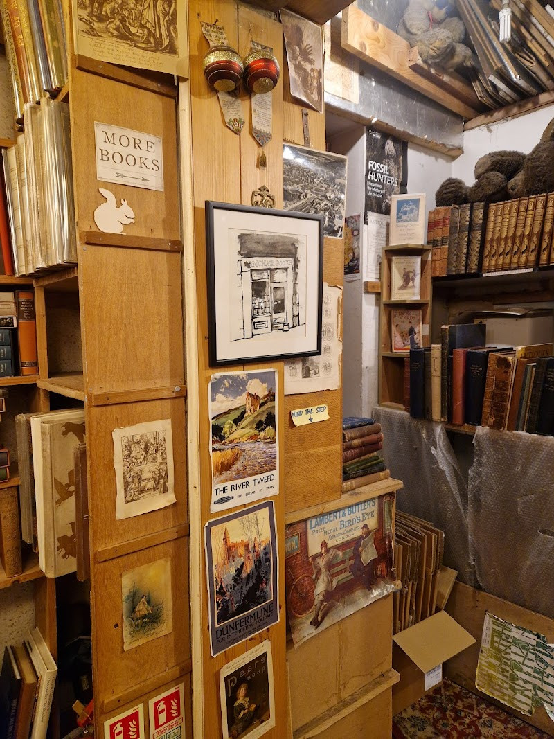4.30pm: A Mini Bookshop Crawl