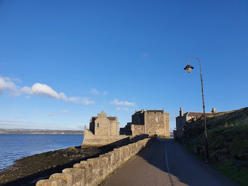 https://hiddenscotland-gallery.ams3.cdn.digitaloceanspaces.com/wp/2025/07/itineraries/gallery_images_full_1751978909.jpg
