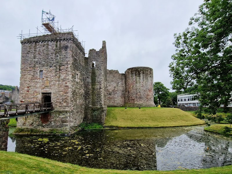 https://hiddenscotland-gallery.ams3.cdn.digitaloceanspaces.com/wp/2025/07/itineraries/gallery_images_full_1751979106.jpg