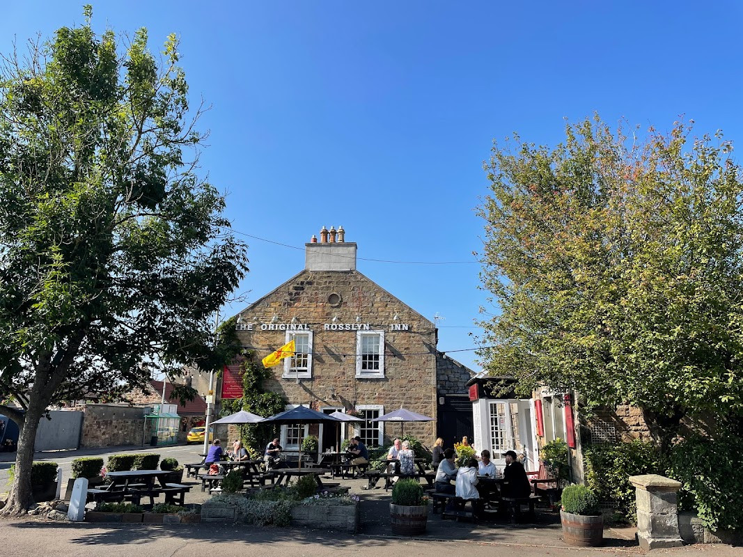 Lunch at Rosslyn Inn