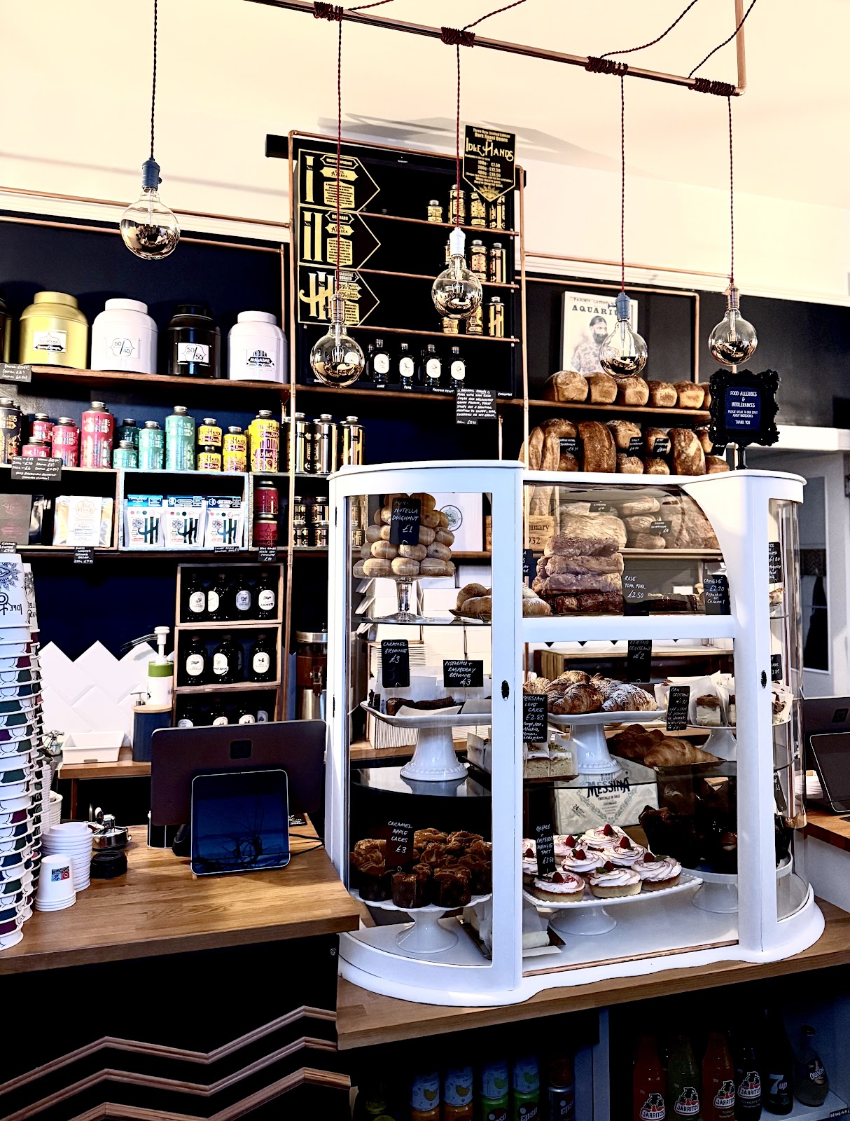 Idle Hands Shop & Bakery, Glasgow