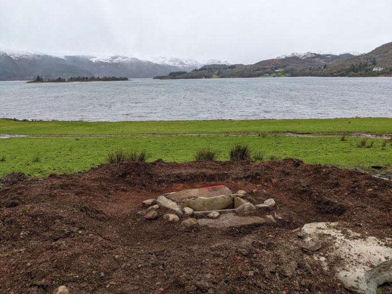 Bronze Age Burials Unearthed on Isle of Bute
