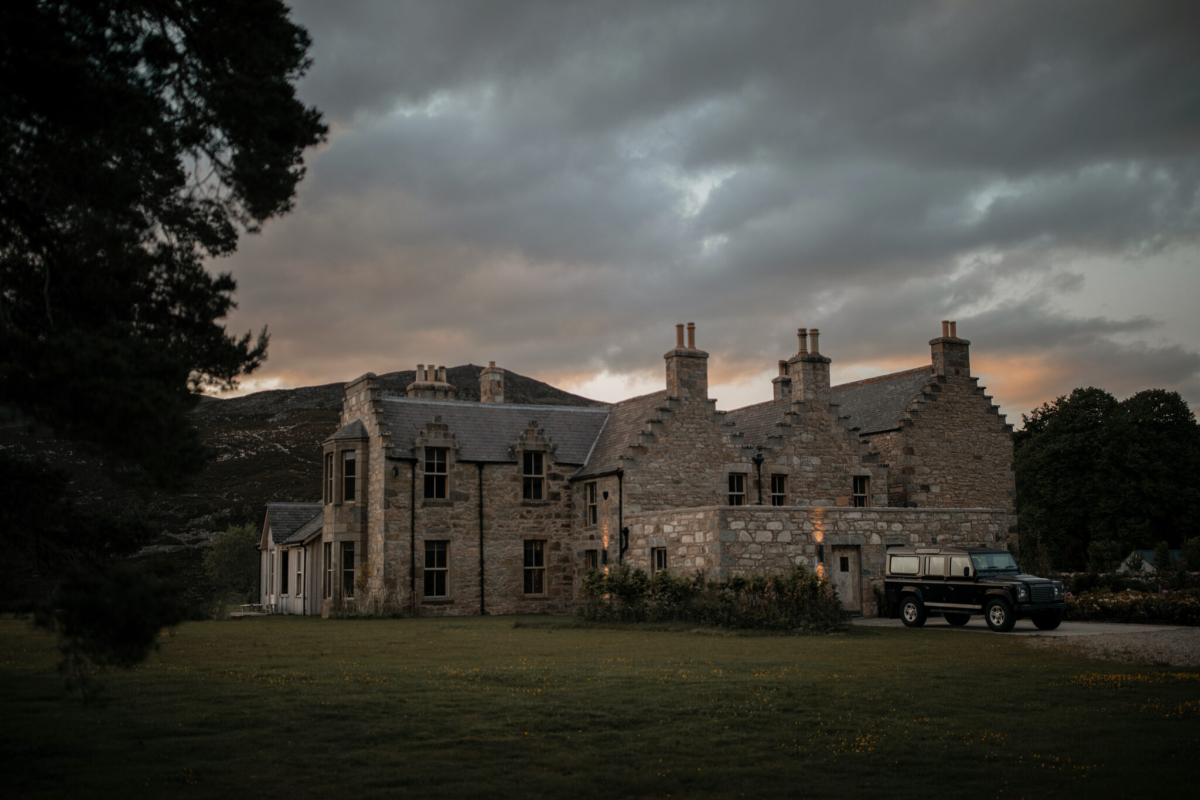 Gairnshiel Lodge