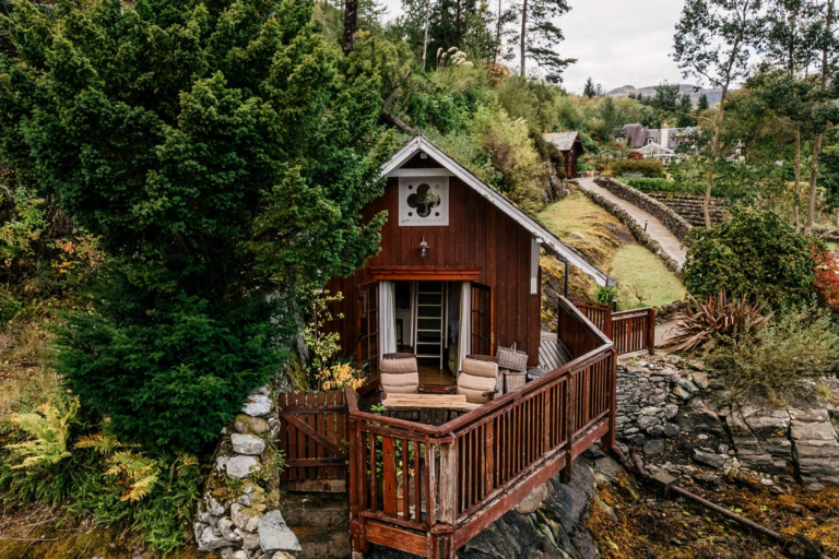 Seal Cabin