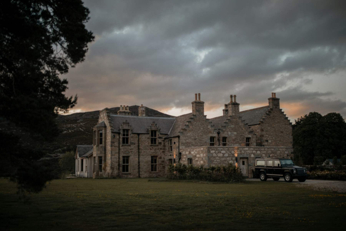 The Best Places to Stay in Scotland This Spring and Summer