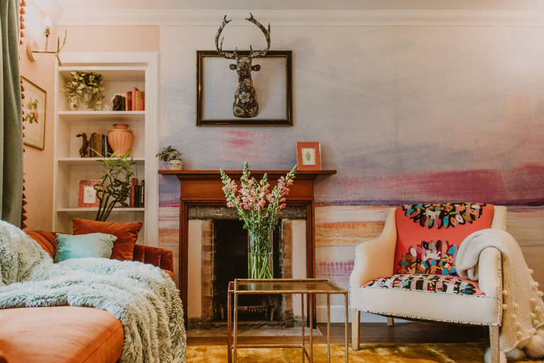 Fawn's Velvet Lodge