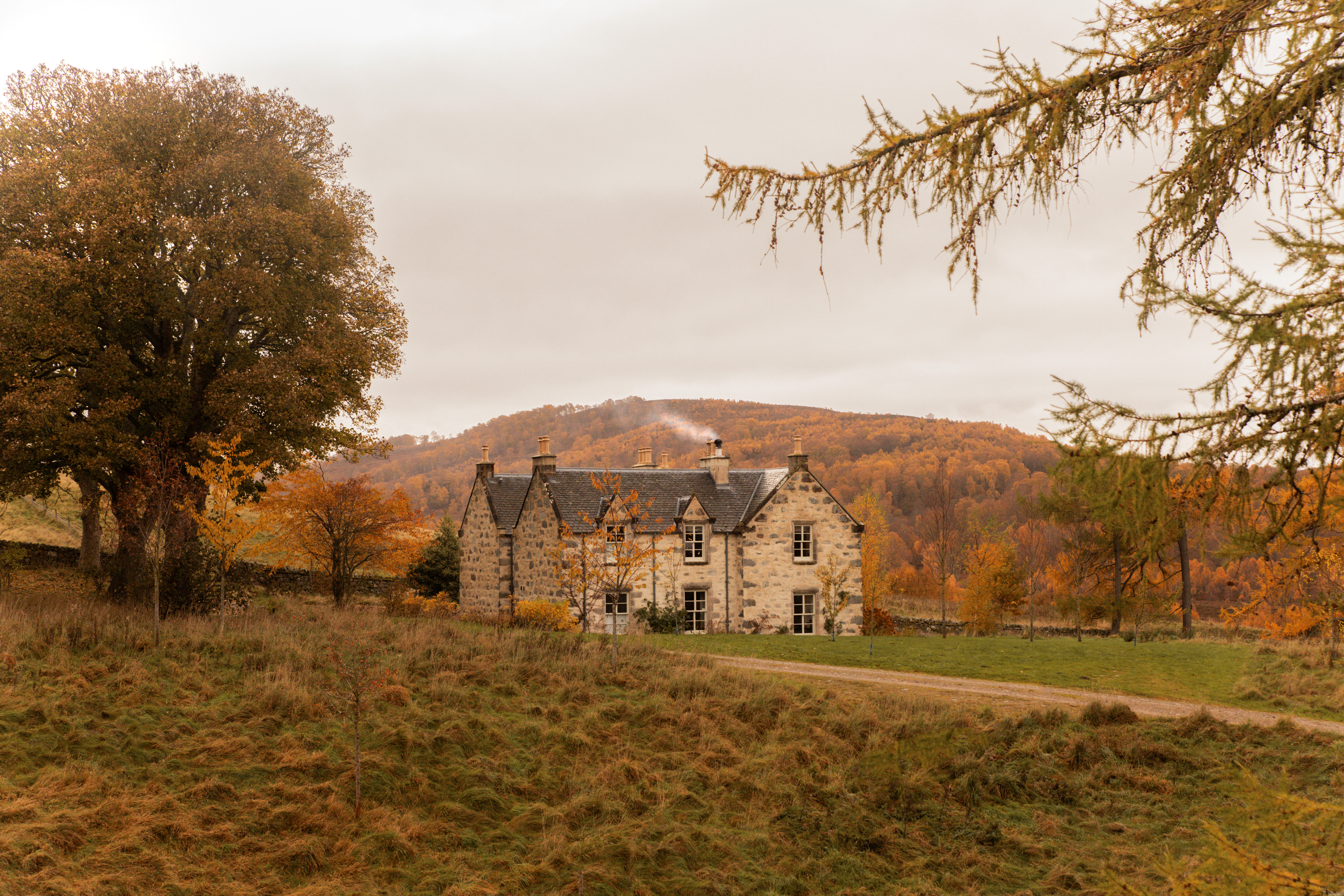 Where to Stay in Scotland This Autumn